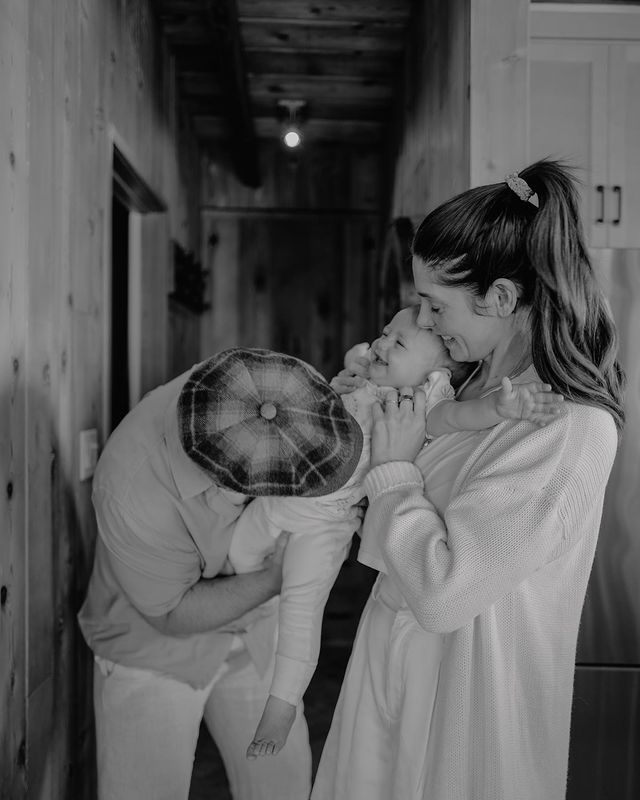 03 juli 2023: 🖤 I've never known love like this. 📸: @nikkireed
