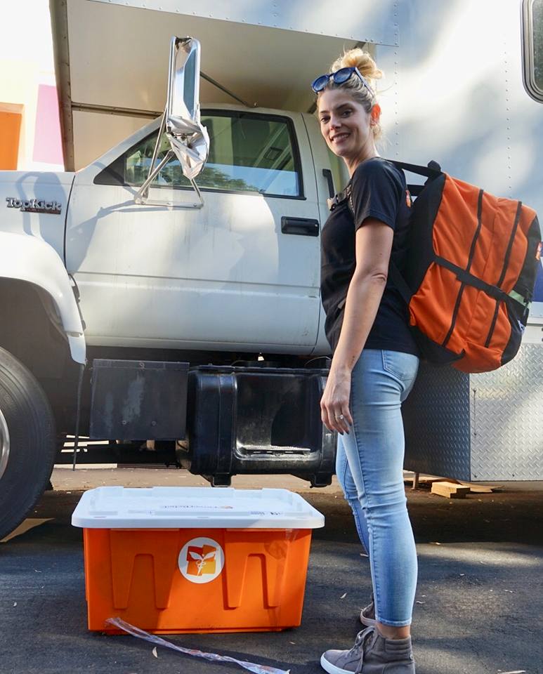 oktober 2017: We have arrived on the ground in Northern California to donate money, supplies, and ourselves in support of the #CaliforniaFireFund for @directrelief Thank you to our partner @jetsuitex for helping us and the supplies get there. @ashleygreene @ericamadio @simplyjen22
katytiz💙
