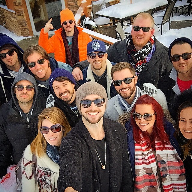 06 januari 2015; Missin' a few here but one amazing set of people! #Pals
