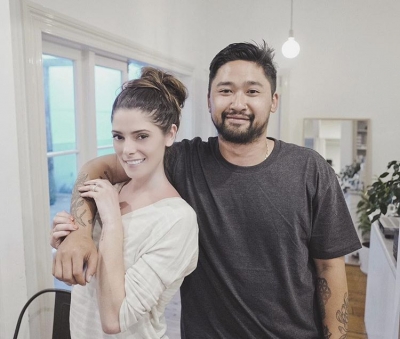 21 december 2016: Got the pleasure of having @ashleygreene our favourite vampire from twilight at my humble shop today. Thanks for stopping by and trusting me with your skin
