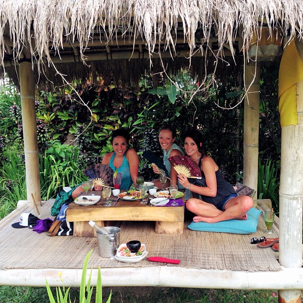 21 juni 2013: @ashleygreene lunch in Ubud
 21 juni 2013: @ashleygreene lunch in Ubud