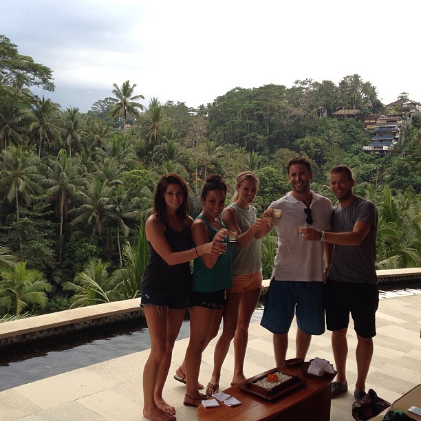 25 juni 2013: @ashleygreene @jstifter our first real patron shots! Look at the view! #jungle #amazing #shotsshotsshots
