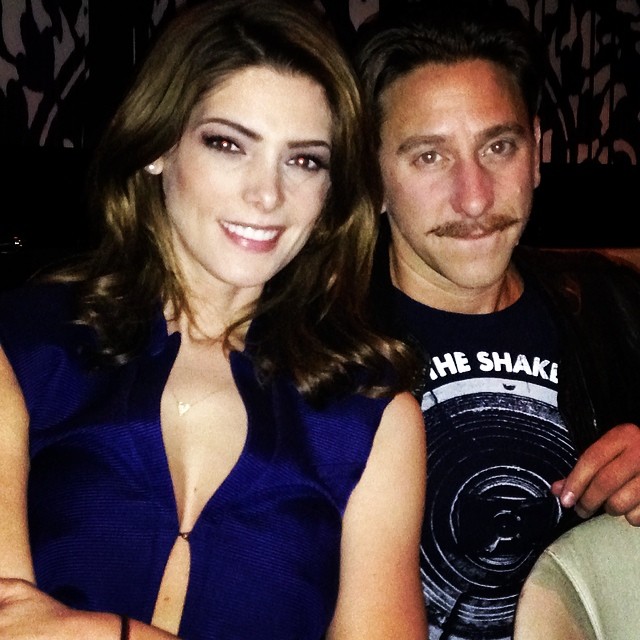 23 februari 2014: 2 of my favorite people!!!! @silverbeam @ashleygreene
 23 februari 2014: 2 of my favorite people!!!! @silverbeam @ashleygreene