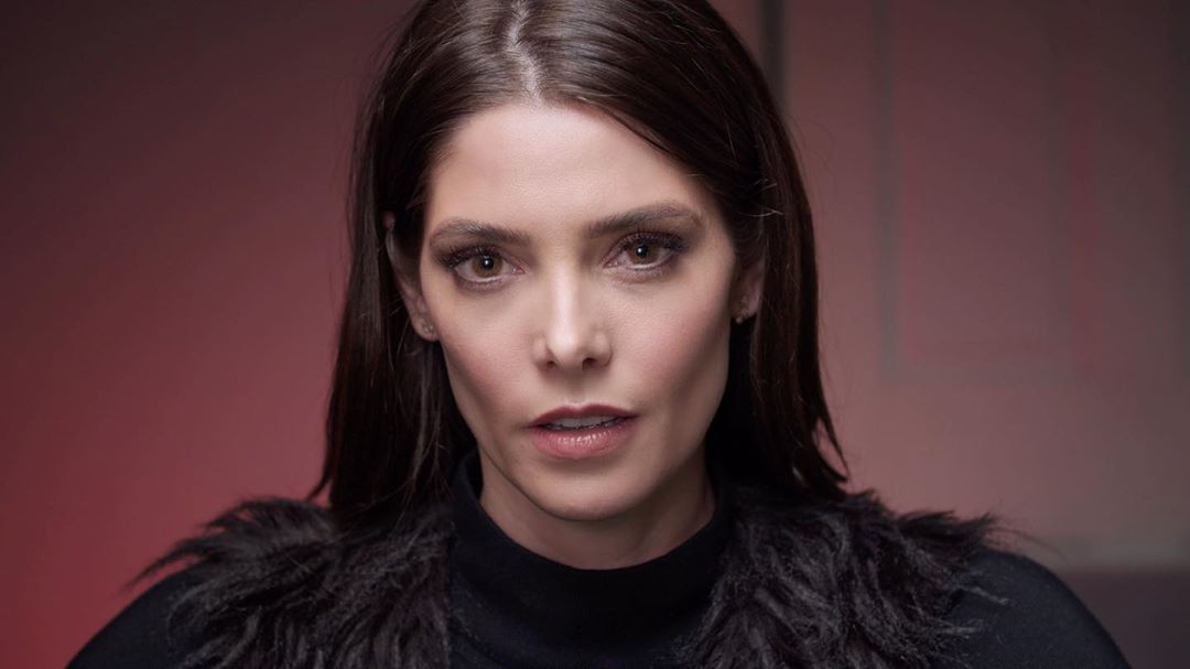 30 mei 2019: Little screen grab from the recent poker scene shot with @ashleygreene ⚡️
Used a Aputure 300d with diffusion directly above with a few LEDs in the back to create some ambient tones. Loved the way this turned out.
30 mei 2019: Little screen grab from the recent poker scene shot with @ashleygreene ⚡️
Used a Aputure 300d with diffusion directly above with a few LEDs in the back to create some ambient tones. Loved the way this turned out.