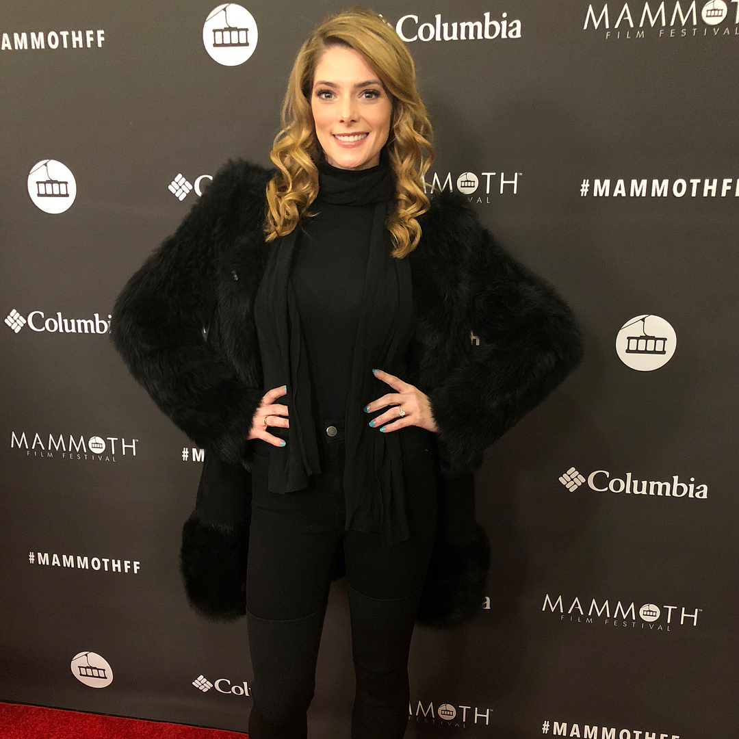 9 februar 2018i: Opening night on the red carpet! #mammothff #mammothfilmfestival #filmmaker #filmlife #redcarpet #redcarpetevent #redcarpetstyle #mammothffstyle
9 februar 2018i: Opening night on the red carpet! #mammothff #mammothfilmfestival #filmmaker #filmlife #redcarpet #redcarpetevent #redcarpetstyle #mammothffstyle