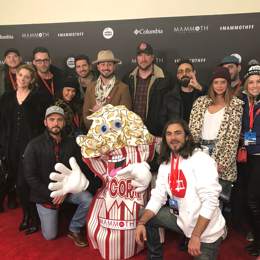10 februari 2018: Great turnout for @unsolvedusa’s West Coast Premiere this evening! #MammothFF #filmfestival #film #shortfilm #pilot #pilotepisode #westcoastpremiere #premiere #filmfestivallife #caliliving
