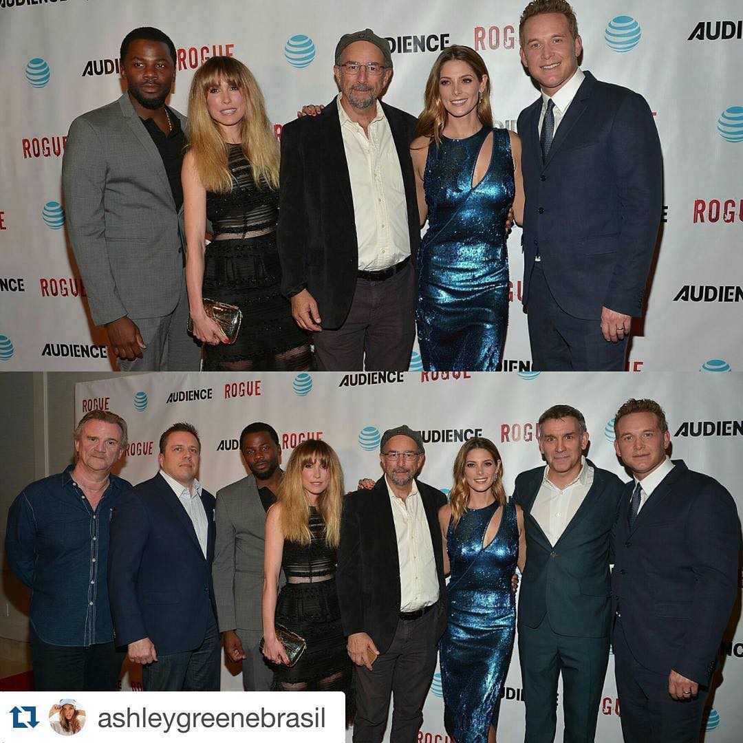 17 maart 2016; How great did everyone look last night? 6 days until new episodes! #RogueTV @ashleygreenebrasil with @repostapp.
・・・
The cast ❤❤❤ @roguetv @ashleygreene #ashleygreene #beauty #queen #premiere #rogue #actress #shessthebest #event #hot #loveher
