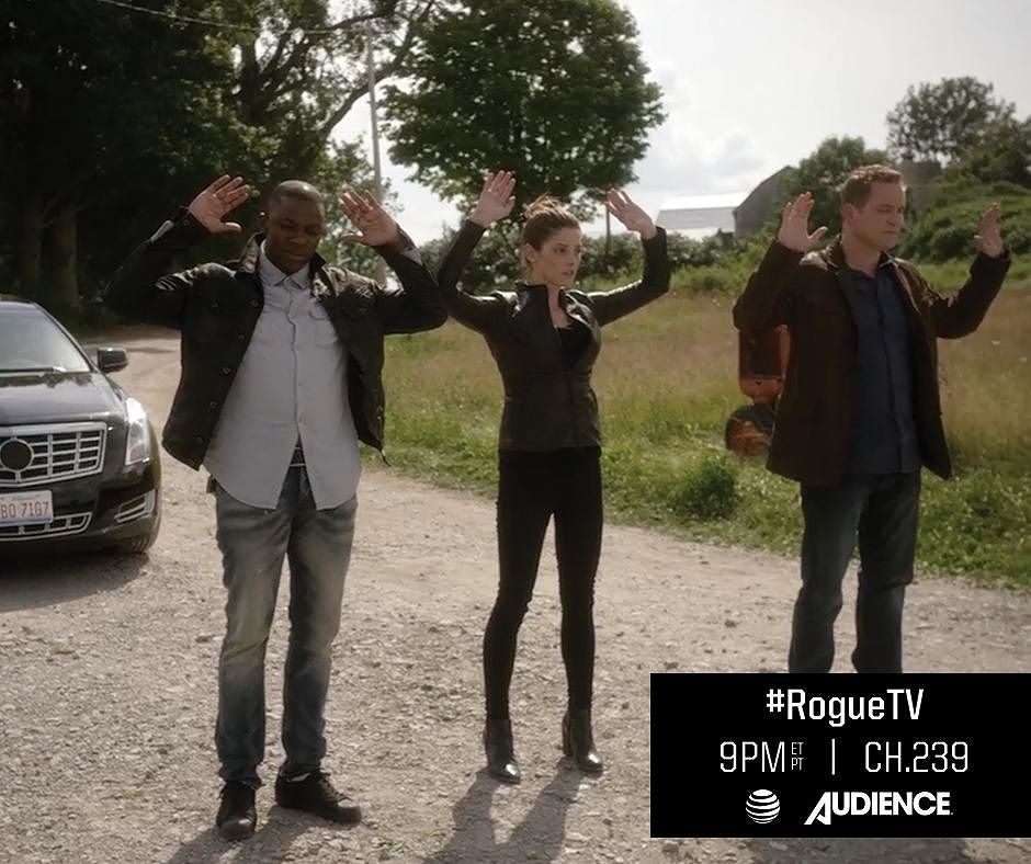 30 april 2016; Squad goals. 🙊🙉🙈
#RogueTV #Colehauser #ashleygreene #derekluke #squadgoals #squad
