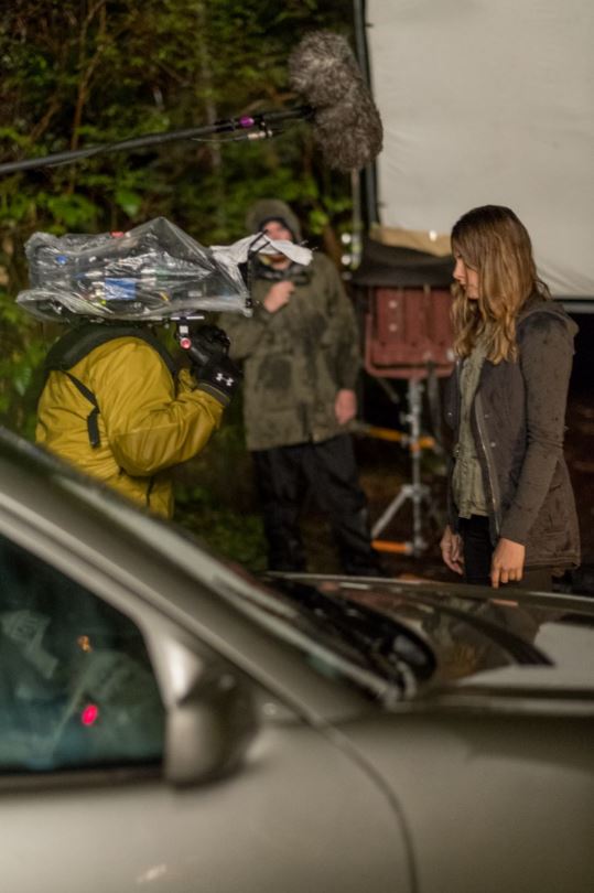 14 maart 2017: It’s all wrapping up soon...how do you think Mia got herself into this situation? #BTS #RogueTV @AshleyMGreene
