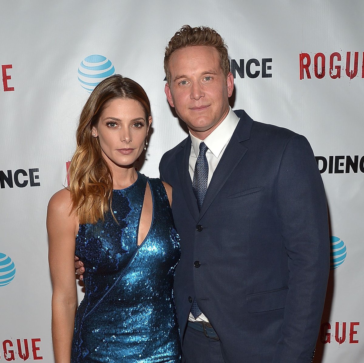16 maart: #TBT to last year's red carpet. Will your favs be returning next week? Follow the link to see the looks! http://bit.ly/2mNJYu4  #RogueTV
