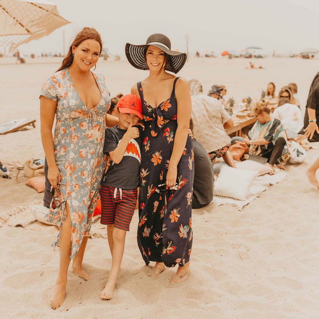 18 juli 2019: We had the absolute pleasure of setting up this beachside celebration of love! 🐚✨@southofindigo

#orangecounty #california #oc #newportbeach #socal #irvine #costamesa #huntingtonbeach #lagunabeach #sandiego #southerncalifornia #love #hollywood #sanclemente #longbeach #danapoint #missionviejo #disneyland #beachlife #newport #ocevents #thepicniccollective
