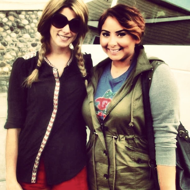 05 september 2013: 😍 Love this girl so much!!! @ashleygreene thank you for always being so nice to me and for taking your time and signing all my DVDs :) #ashleygreene #twilight #love
05 september 2013: 😍 Love this girl so much!!! @ashleygreene thank you for always being so nice to me and for taking your time and signing all my DVDs :) #ashleygreene #twilight #love