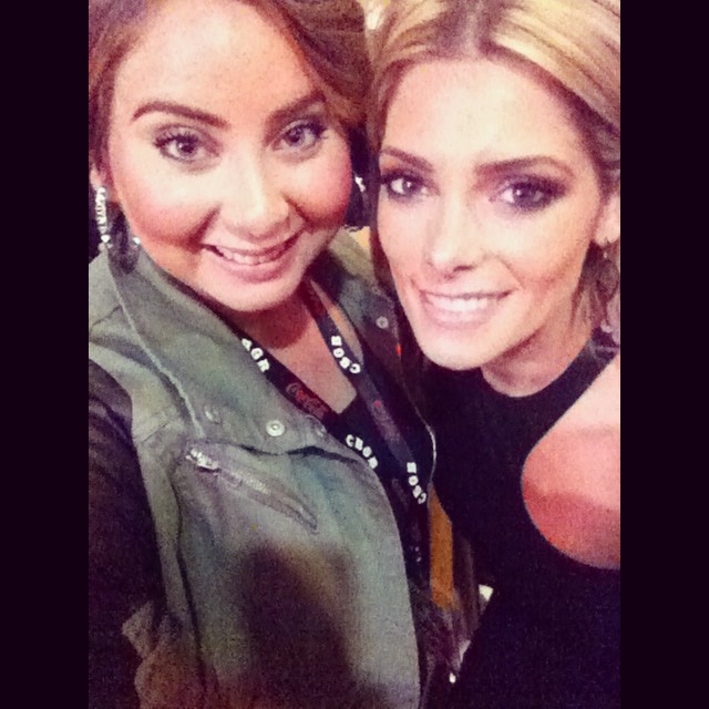 09 oktober 2013: Me and @ashleygreene tonight at the #cbgb movie premiere! ❤️
09 oktober 2013: Me and @ashleygreene tonight at the #cbgb movie premiere! ❤️