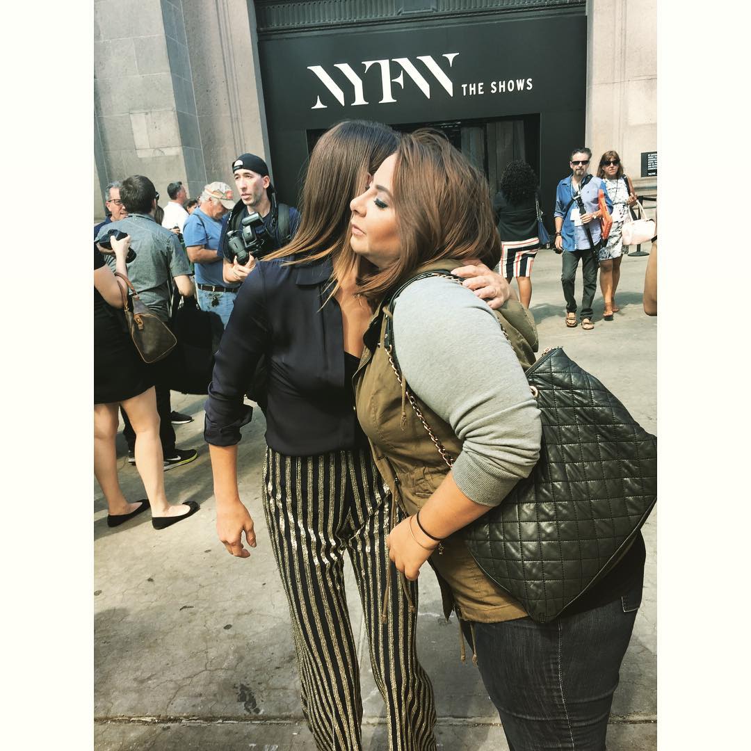 17 september 2015: When you see your fave!!! ❤️ @ashleygreene #NYFW #naeemkhan #ashleygreene
17 september 2015: When you see your fave!!! ❤️ @ashleygreene #NYFW #naeemkhan #ashleygreene