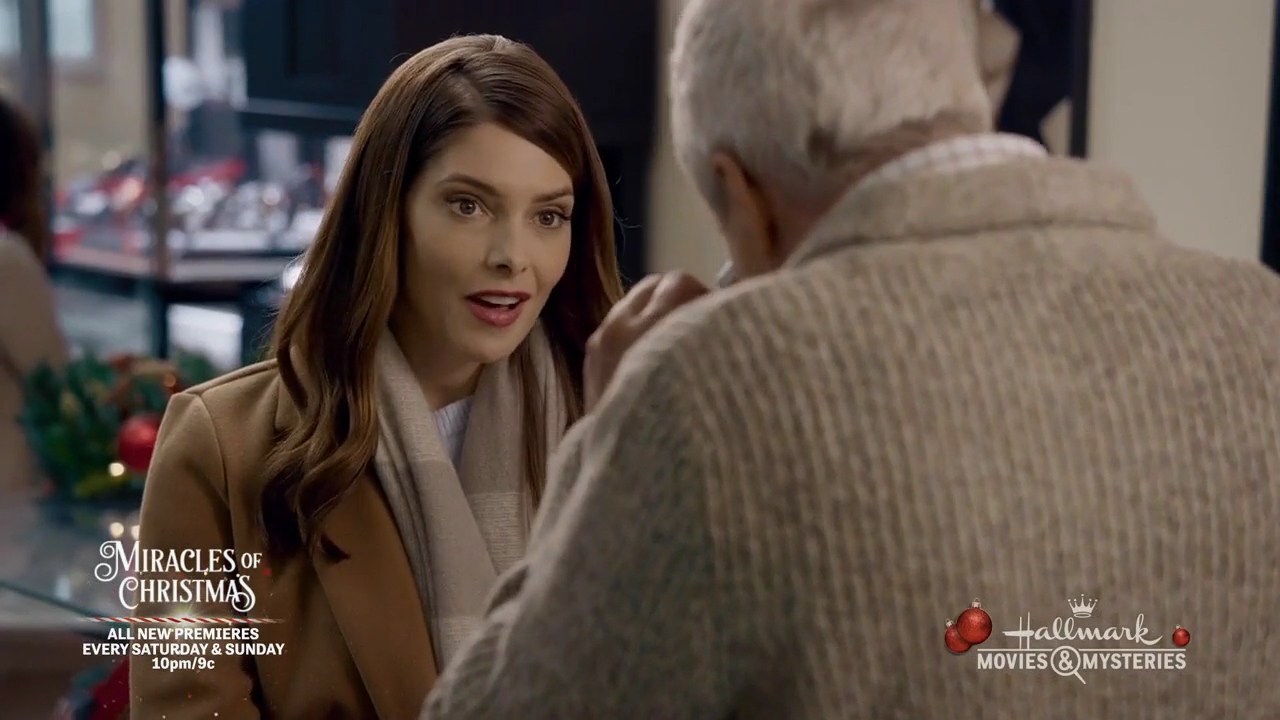 Ashley-Greene-dot-nl_ALittleChristmasCharm0721.jpg Ashley-Greene-dot-nl_ALittleChristmasCharm0721.jpg