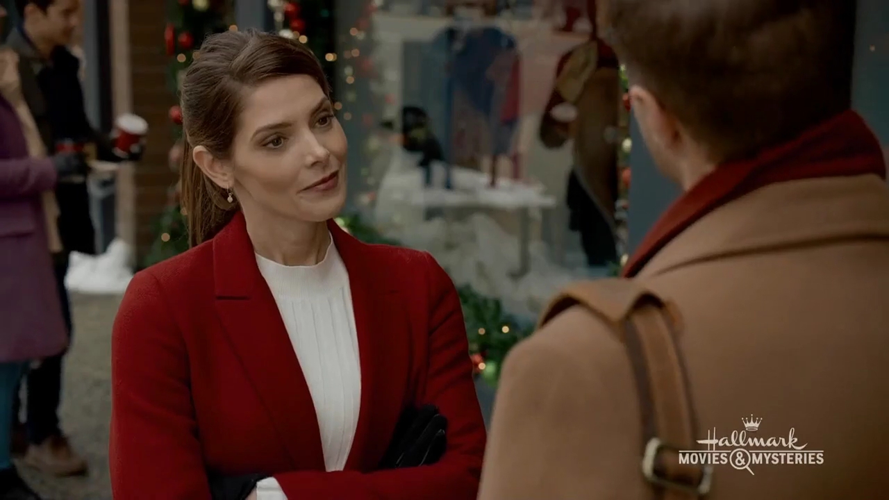 Ashley-Greene-dot-nl_ALittleChristmasCharm1096.jpg