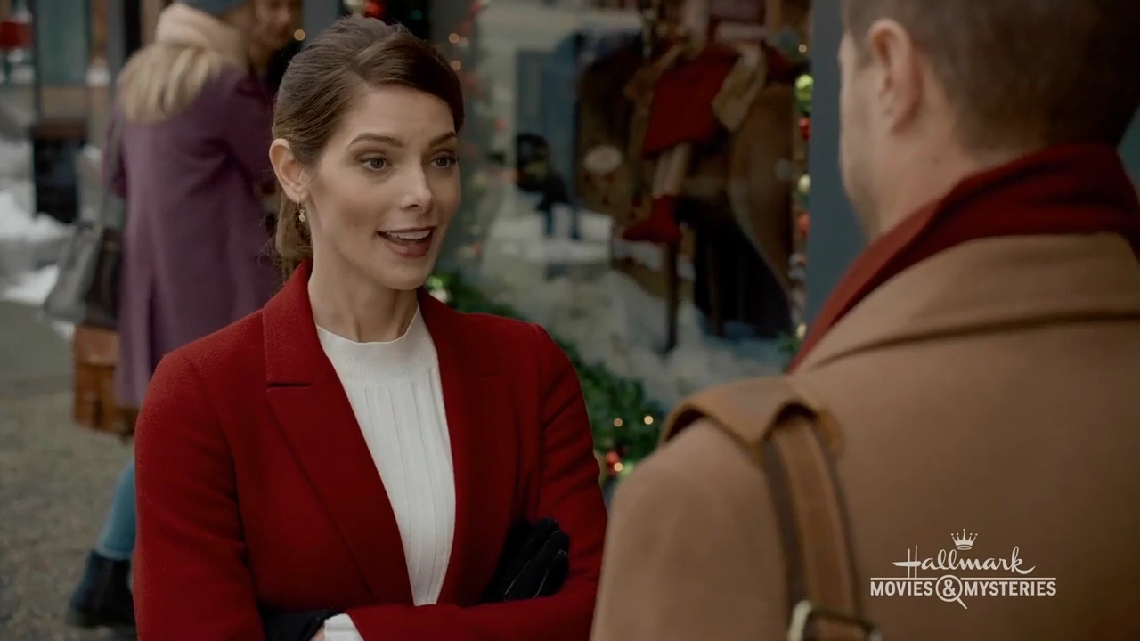 Ashley-Greene-dot-nl_ALittleChristmasCharm1102.jpg