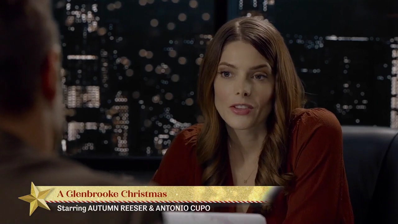 Ashley-Greene-dot-nl_ALittleChristmasCharm3523.jpg Ashley-Greene-dot-nl_ALittleChristmasCharm3523.jpg