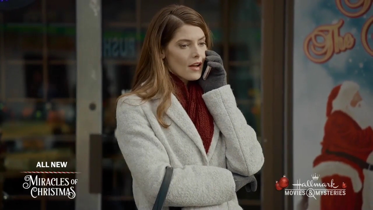 Ashley-Greene-dot-nl_ALittleChristmasCharm3730.jpg Ashley-Greene-dot-nl_ALittleChristmasCharm3730.jpg