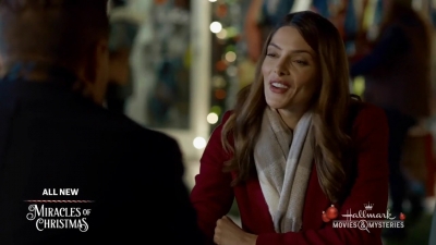 Ashley-Greene-dot-nl_ALittleChristmasCharm1813.jpg