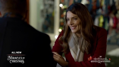 Ashley-Greene-dot-nl_ALittleChristmasCharm1864.jpg