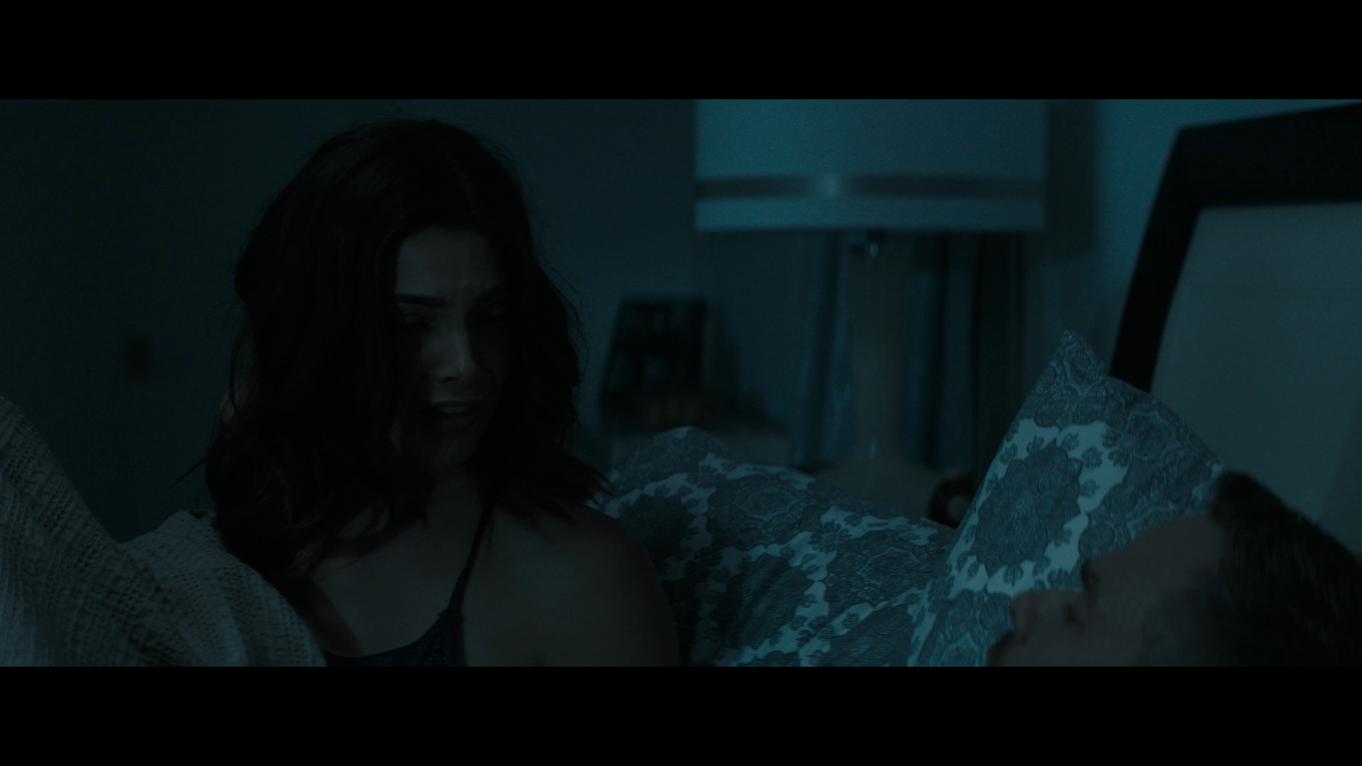 Ashley-Greene-dot-nl_Aftermath1056.jpg