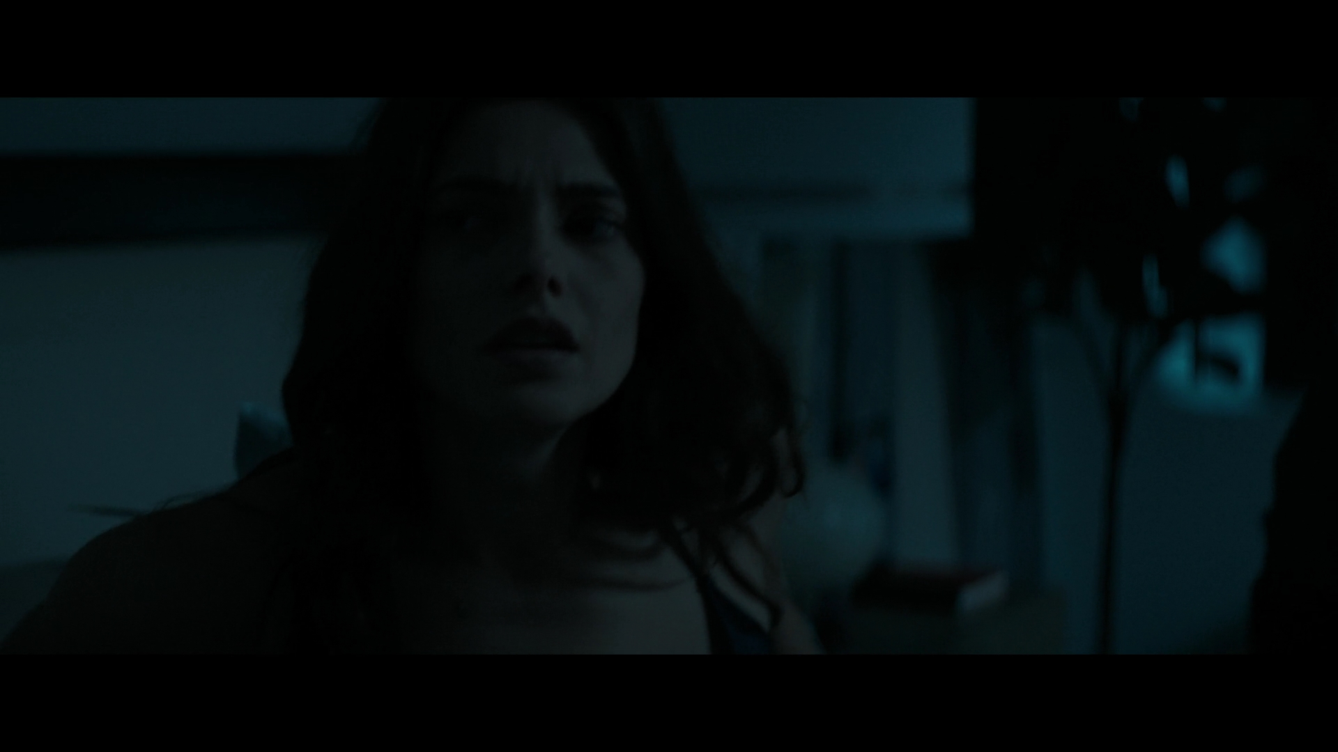 Ashley-Greene-dot-nl_Aftermath1065.jpg