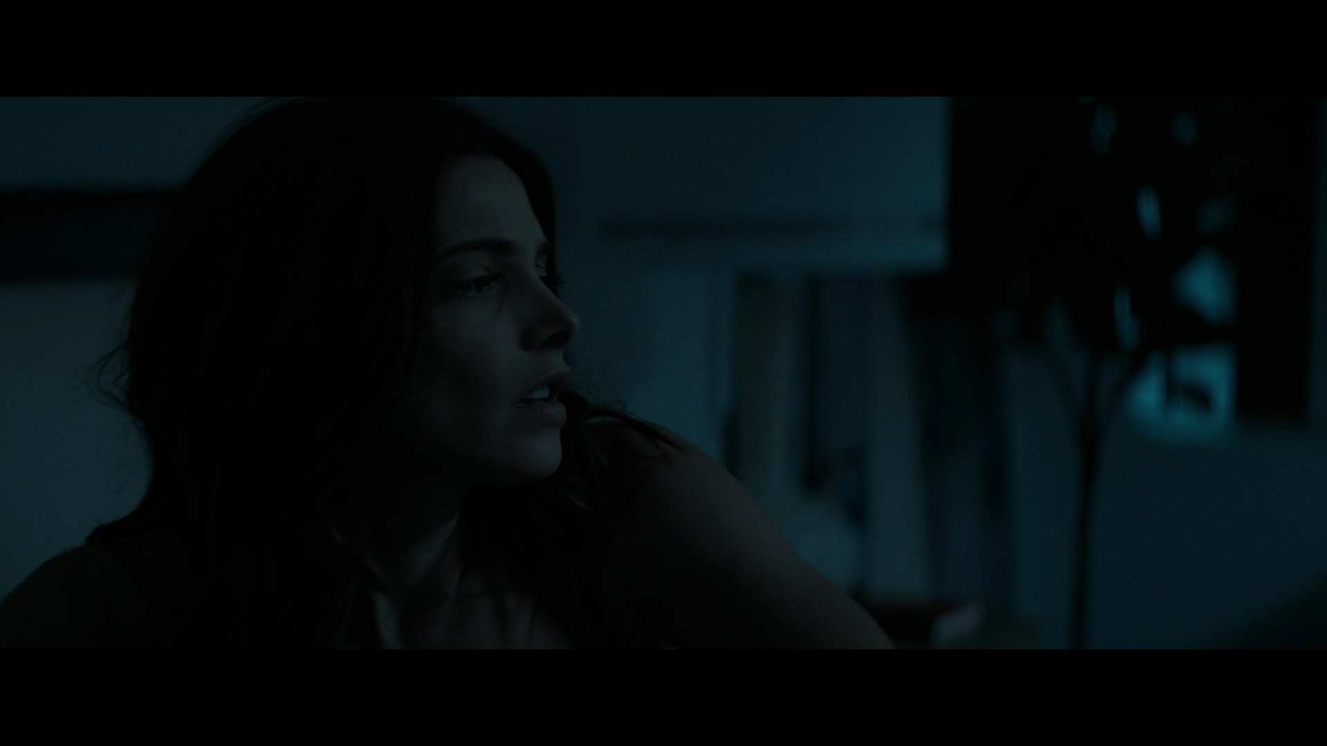 Ashley-Greene-dot-nl_Aftermath1066.jpg
