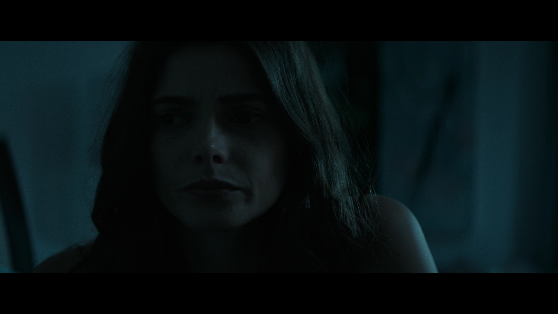 Ashley-Greene-dot-nl_Aftermath1080.jpg