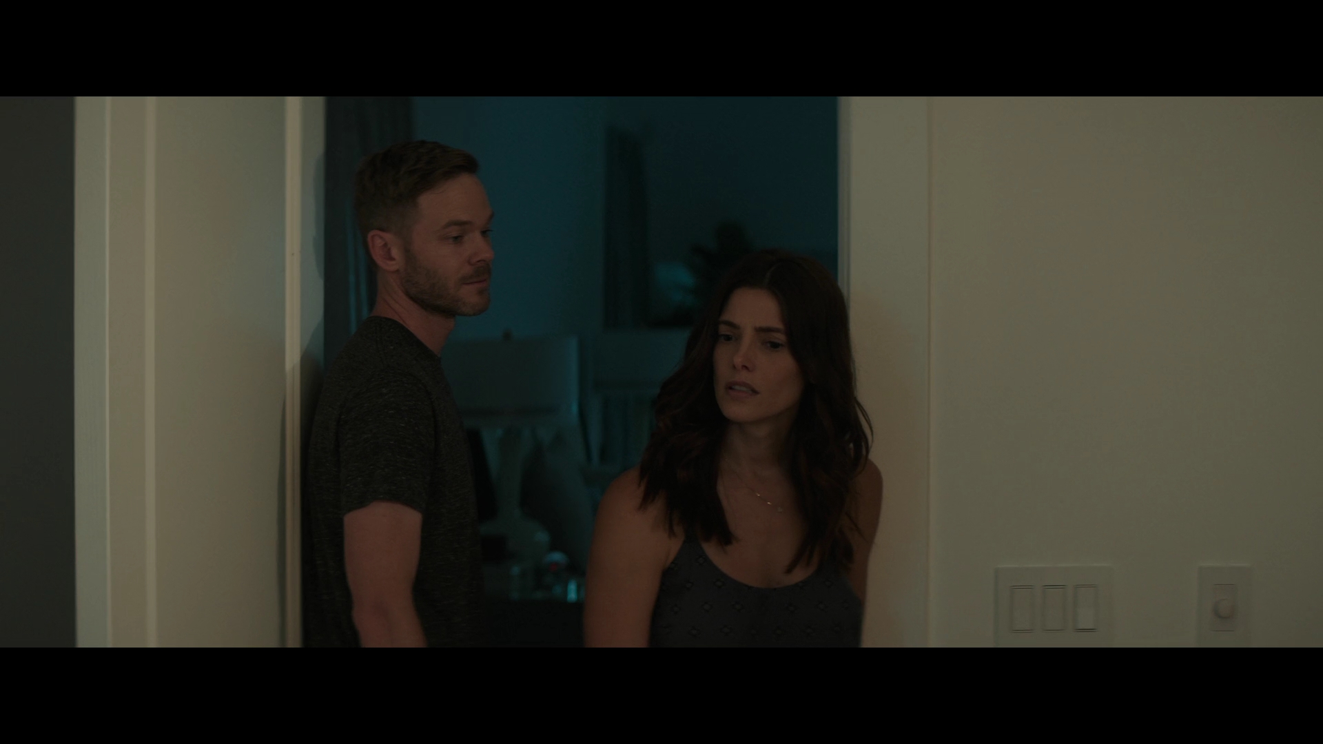 Ashley-Greene-dot-nl_Aftermath1126.jpg