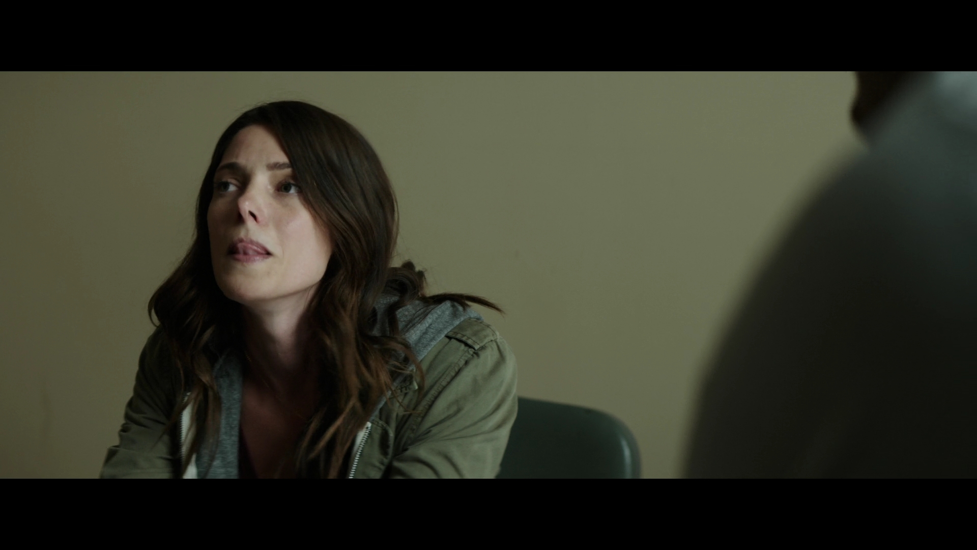 Ashley-Greene-dot-nl_Aftermath4850.jpg