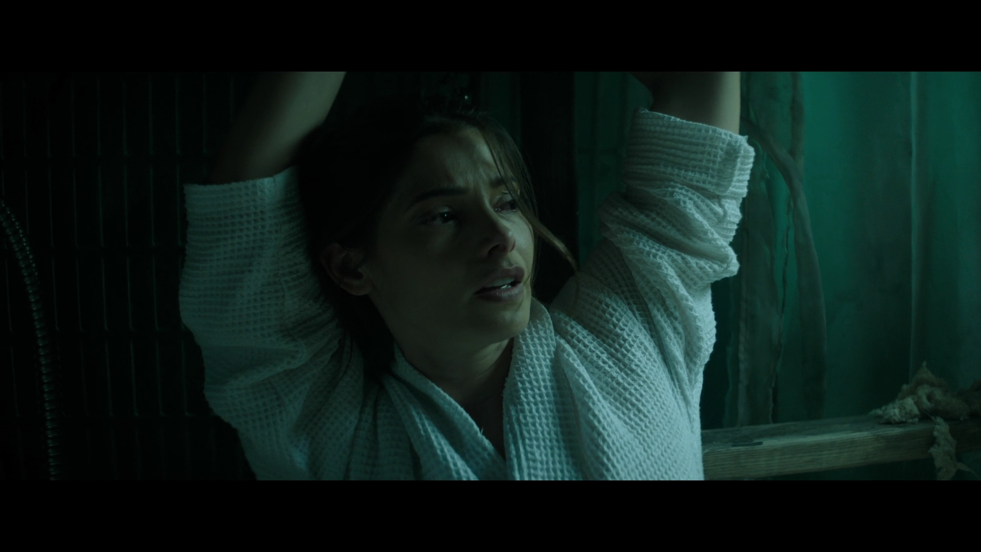 Ashley-Greene-dot-nl_Aftermath5734.jpg
