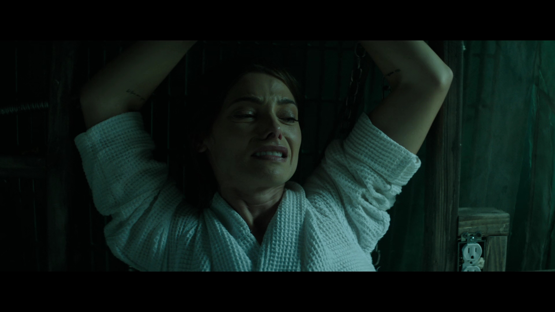Ashley-Greene-dot-nl_Aftermath5849.jpg