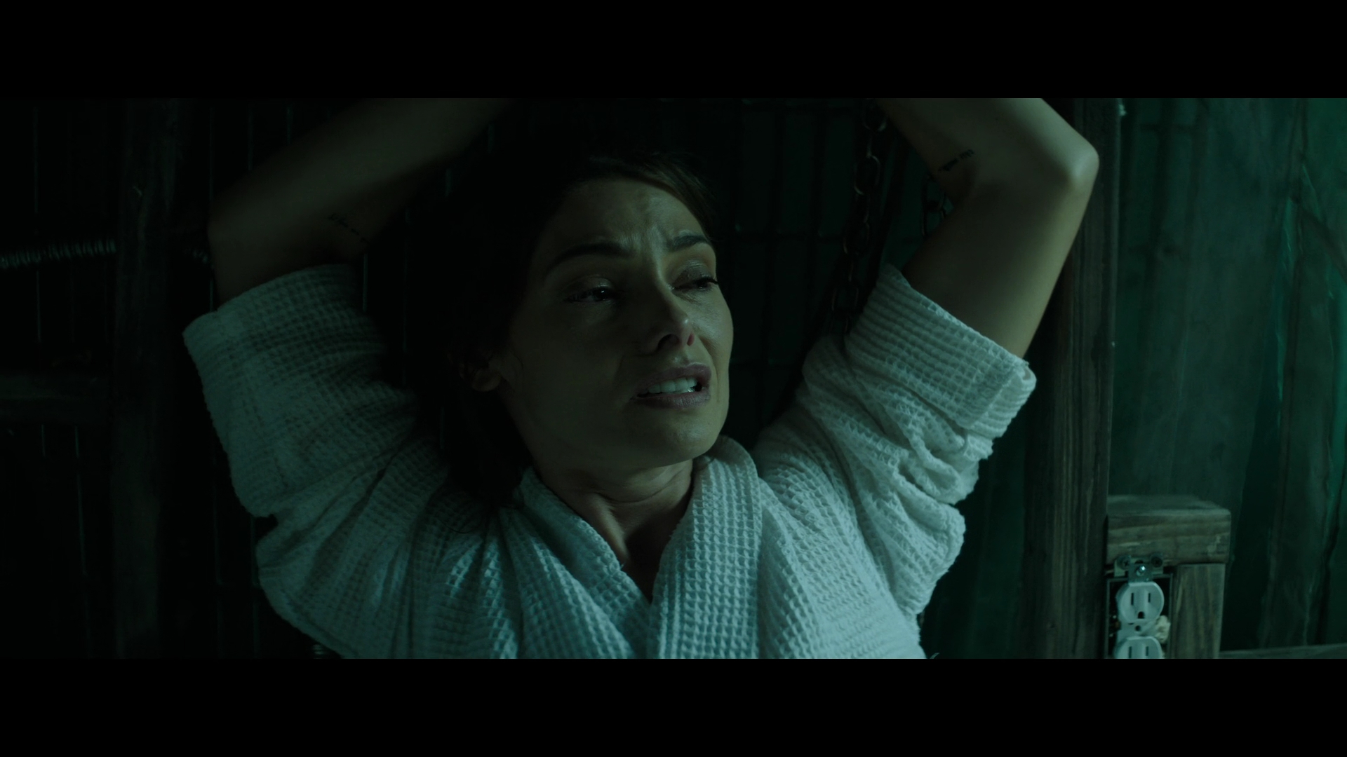 Ashley-Greene-dot-nl_Aftermath5871.jpg