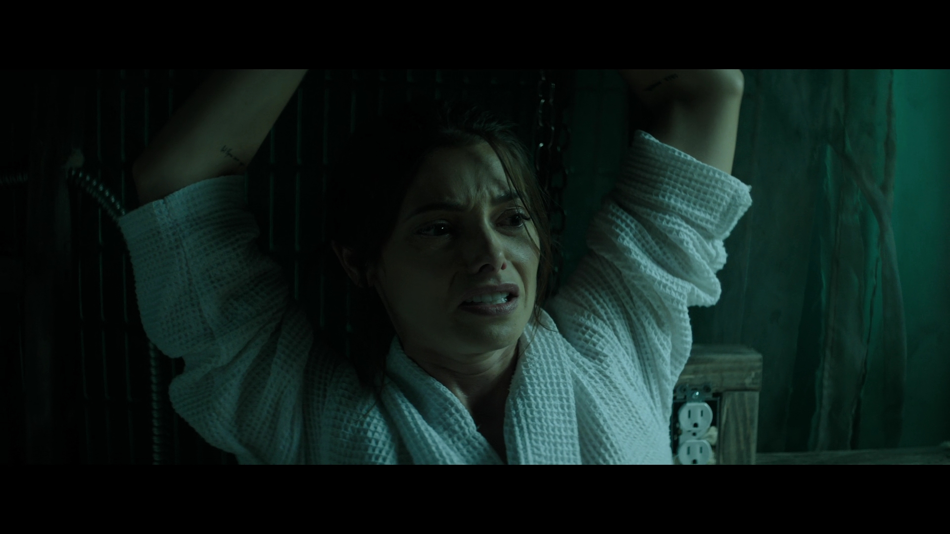 Ashley-Greene-dot-nl_Aftermath5908.jpg