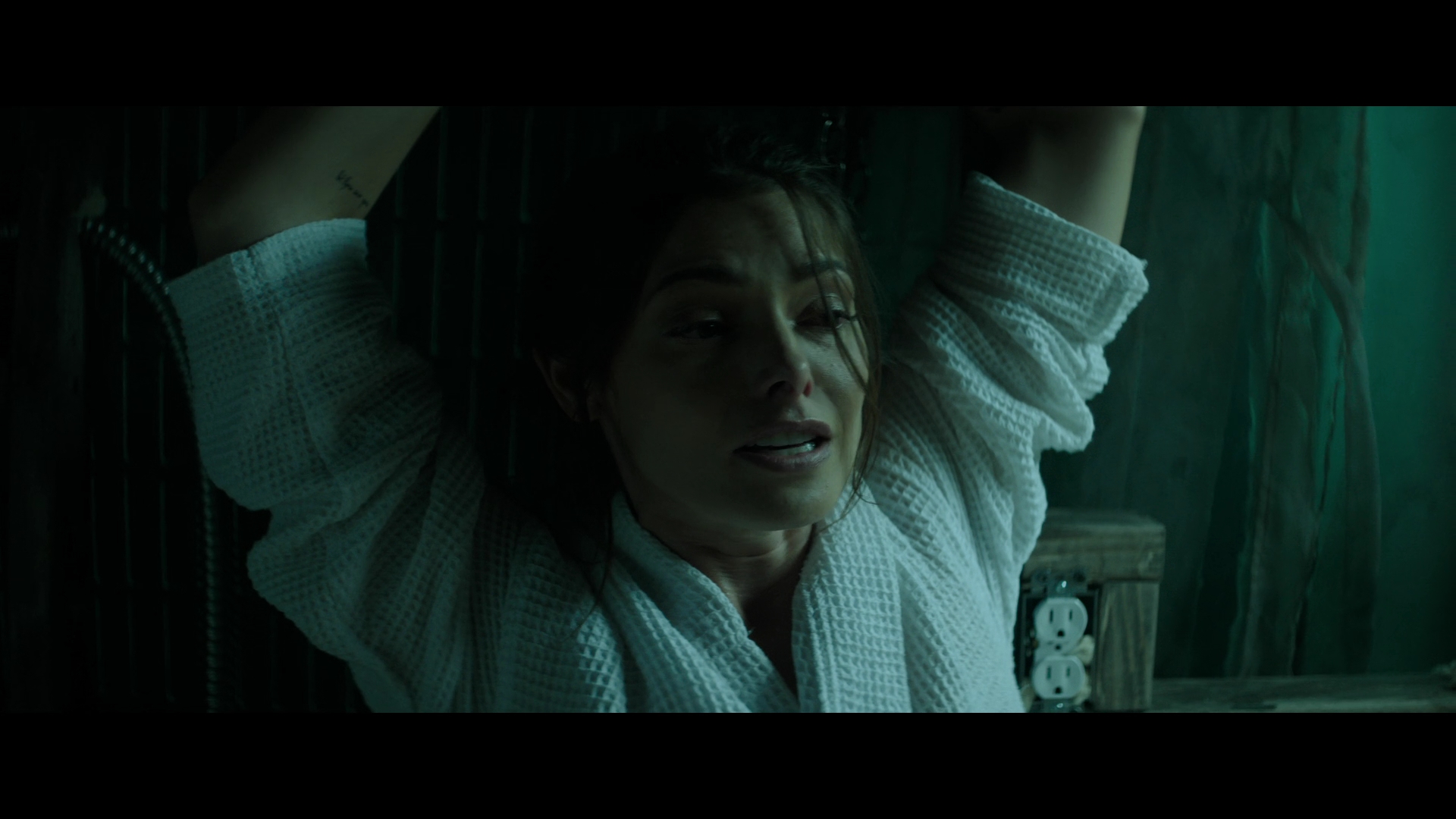 Ashley-Greene-dot-nl_Aftermath5953.jpg