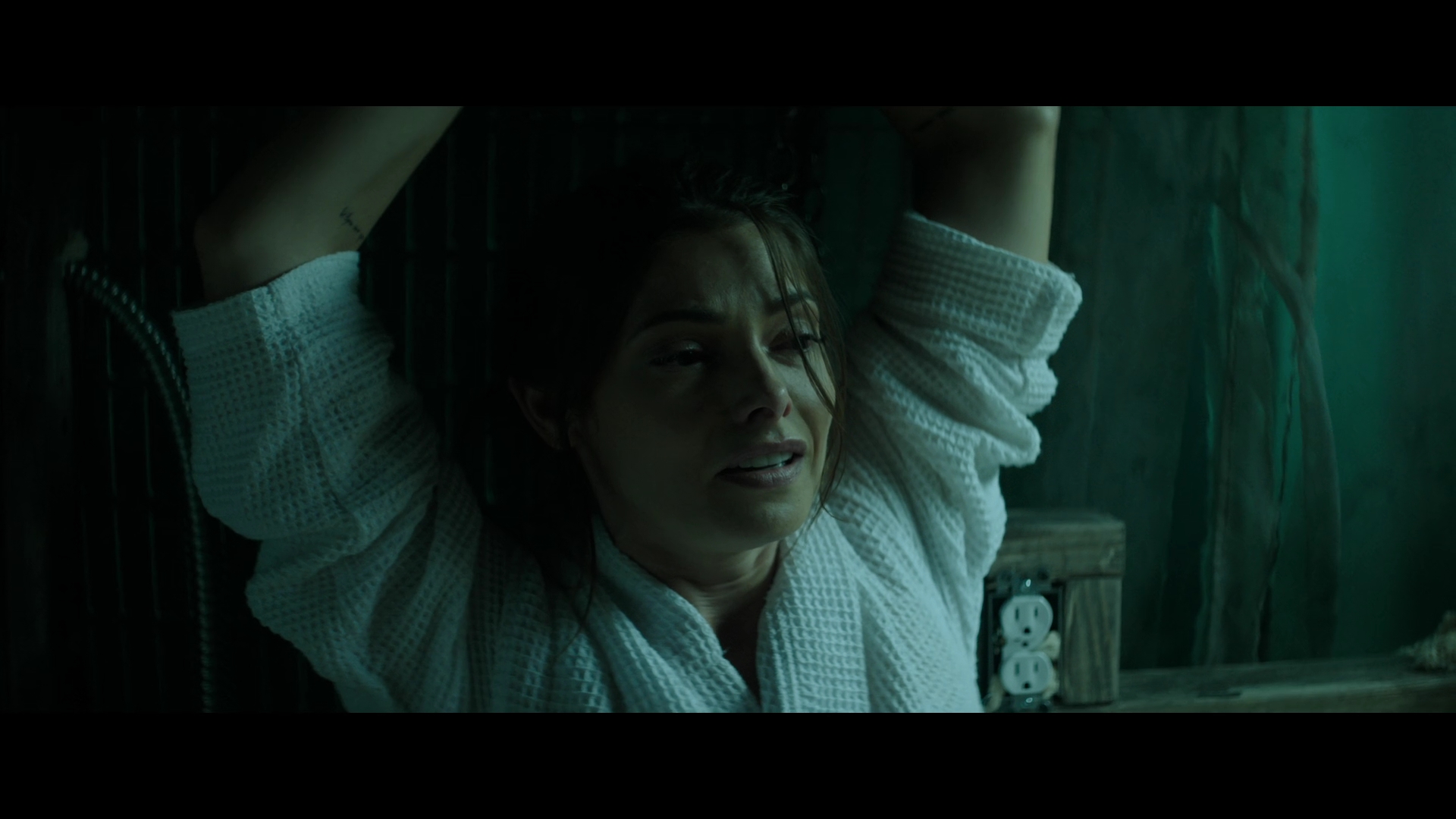 Ashley-Greene-dot-nl_Aftermath5976.jpg