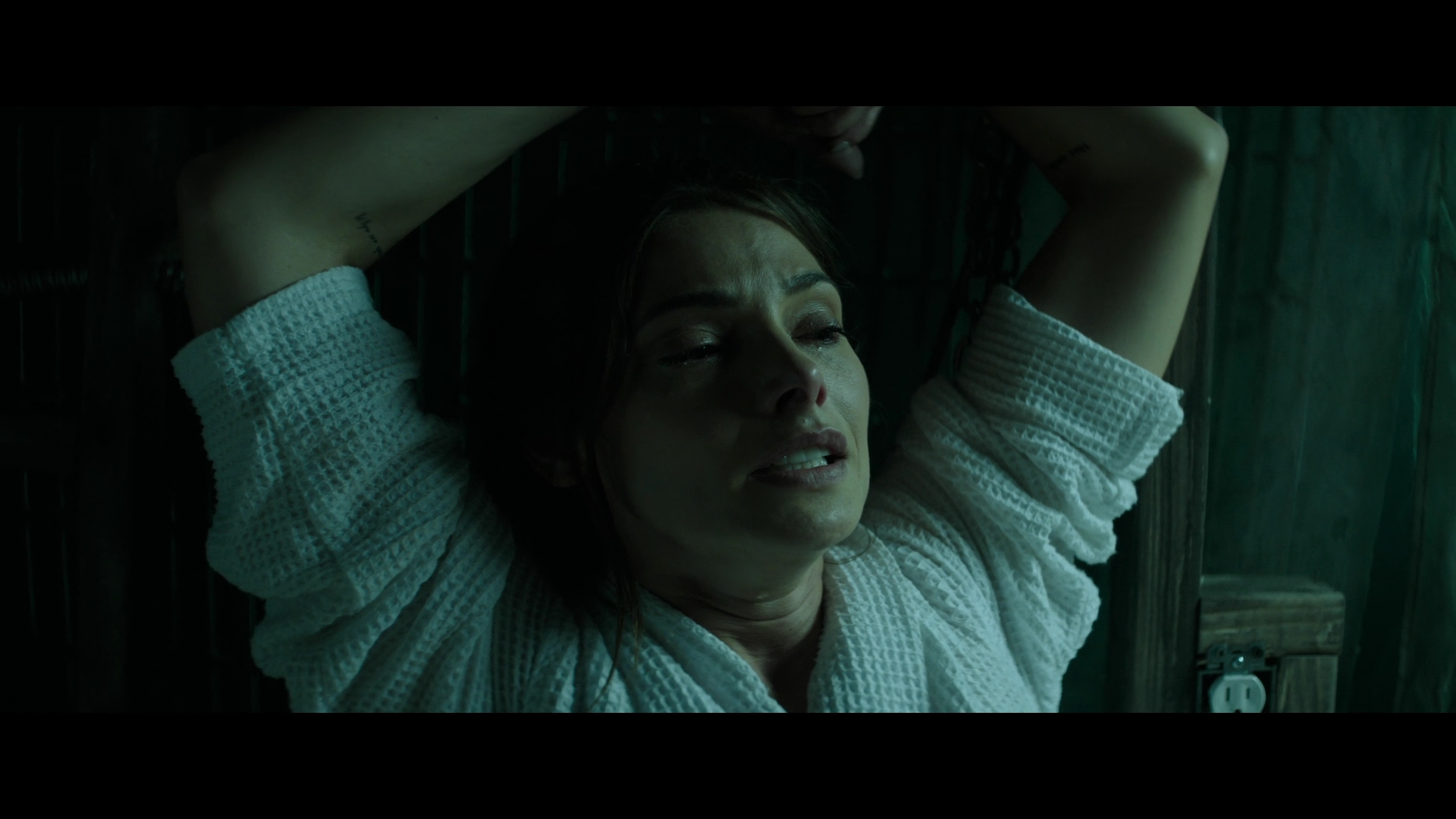 Ashley-Greene-dot-nl_Aftermath6011.jpg