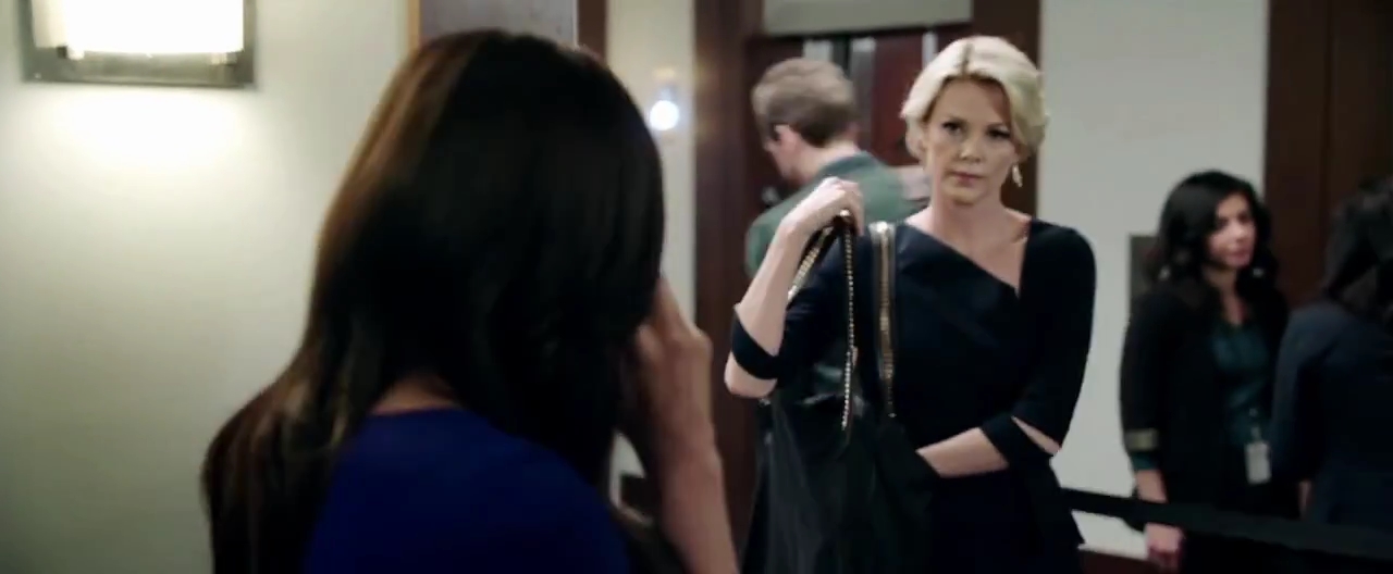 Ashley-Greene-dot-nl-Bombshell4590.jpg Ashley-Greene-dot-nl-Bombshell4590.jpg