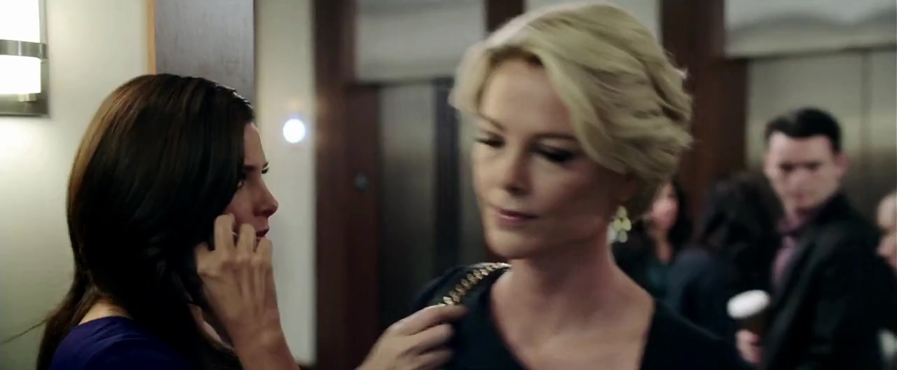 Ashley-Greene-dot-nl-Bombshell4592.jpg Ashley-Greene-dot-nl-Bombshell4592.jpg