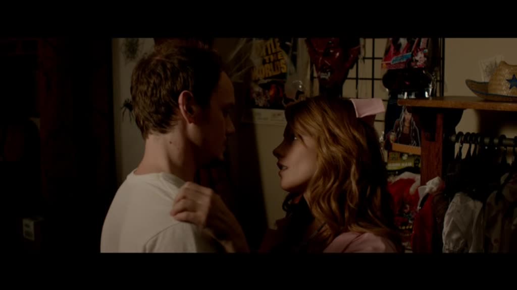 Ashley-Greene-dot-nl-BuryingTheEx00163.jpg