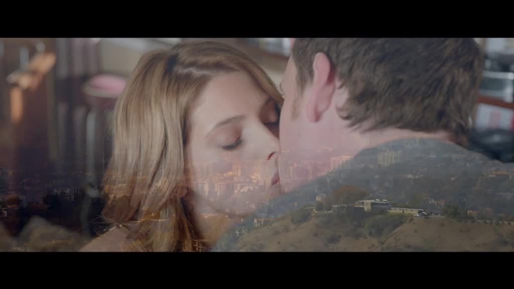 Ashley-Greene-dot-nl-BuryingTheEx00187.jpg