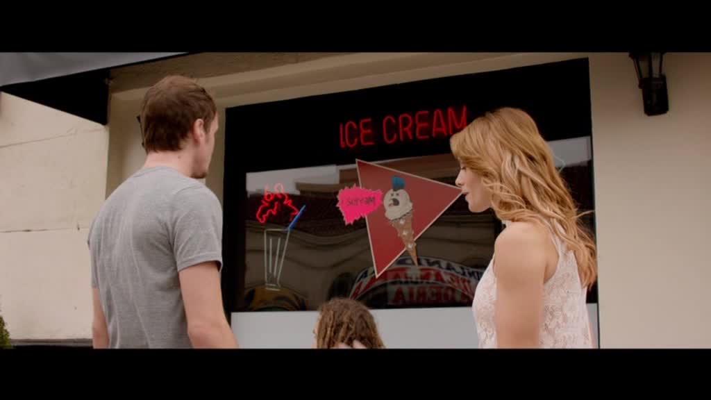 Ashley-Greene-dot-nl-BuryingTheEx00200.jpg