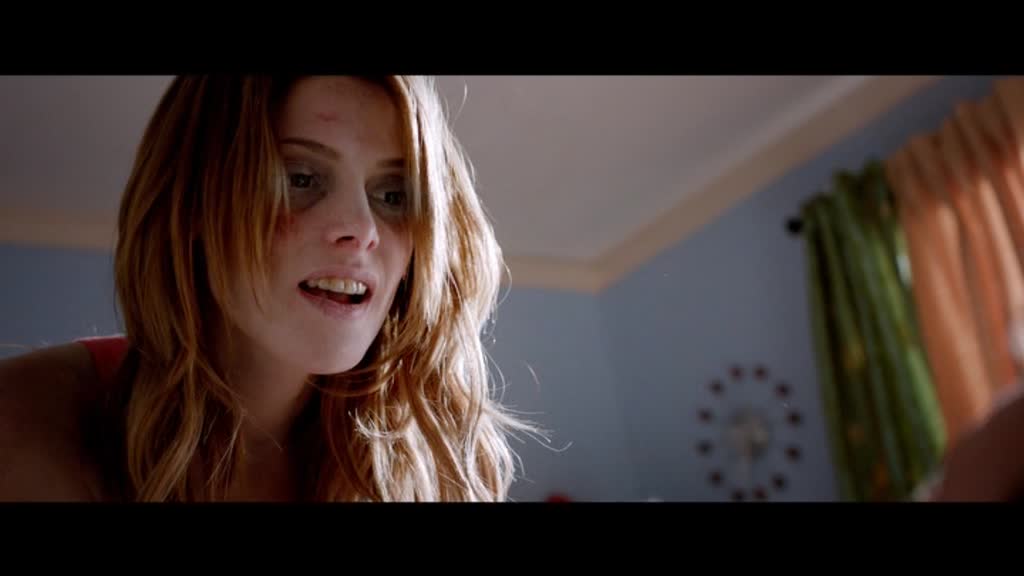 Ashley-Greene-dot-nl-BuryingTheEx00675.jpg