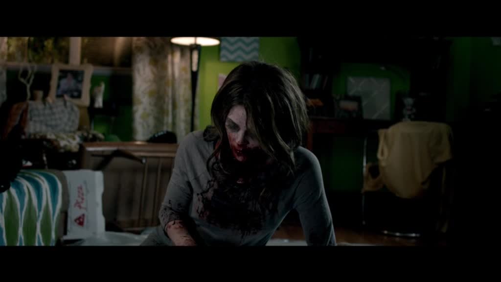 Ashley-Greene-dot-nl-BuryingTheEx01291.jpg
