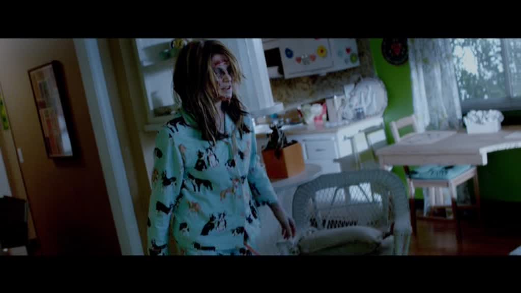 Ashley-Greene-dot-nl-BuryingTheEx01623.jpg