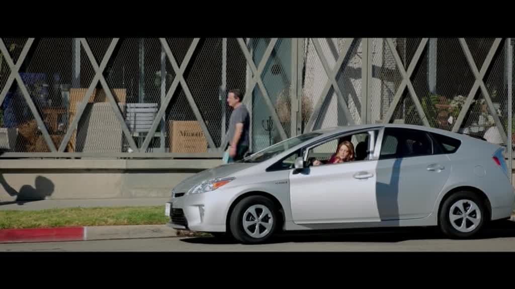 Ashley-Greene-dot-nl-BuryingTheEx_Trailer00008.jpg