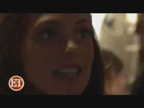 Ashley-Greene-dot-nl_CGBG-ETSetInterview0003.jpg