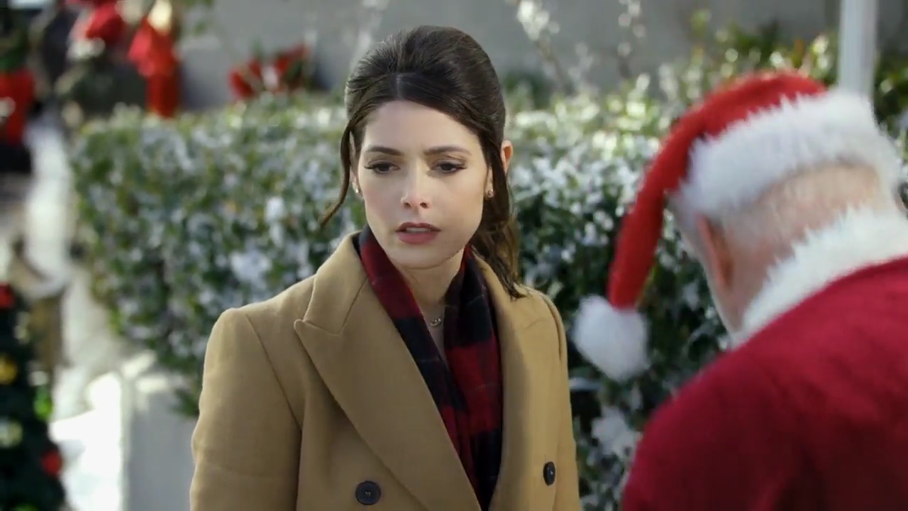 Ashley-Greene-dot-nl_ChristmasOnMyMind0067.jpg