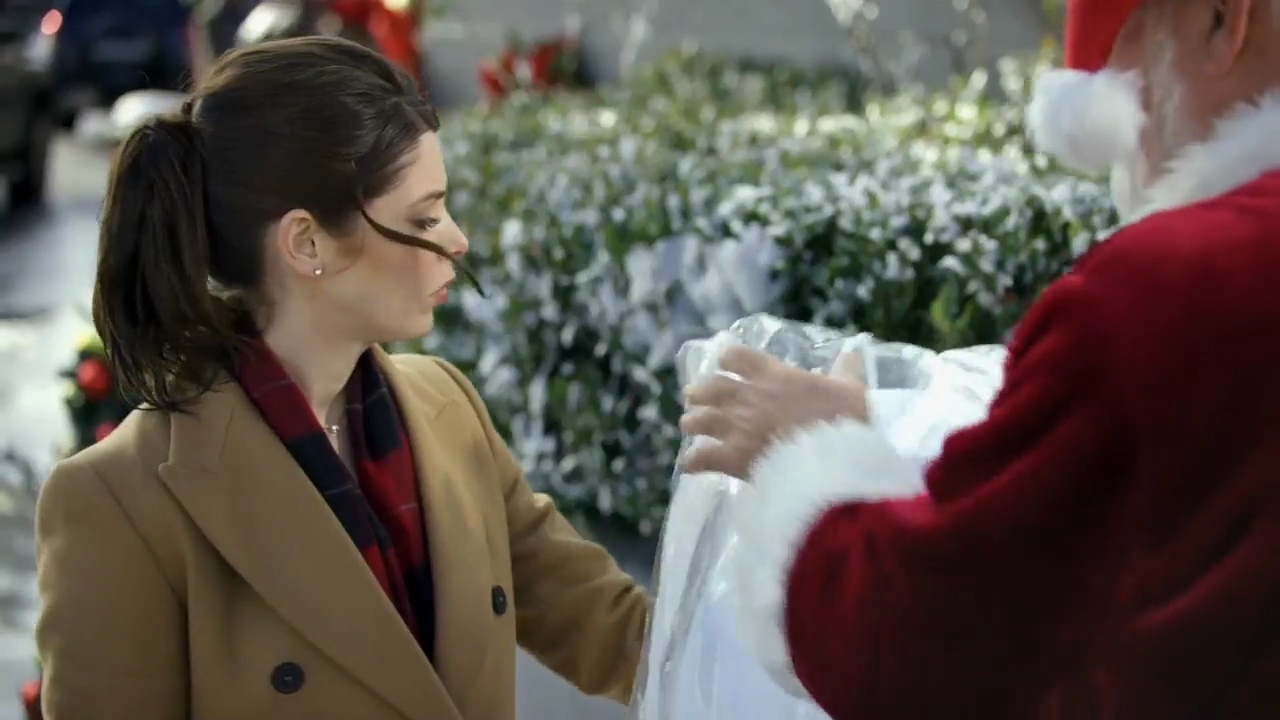 Ashley-Greene-dot-nl_ChristmasOnMyMind0070.jpg